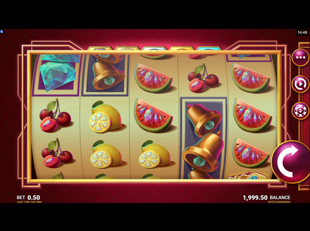  Deco Diamonds mobile slot game screenshot image