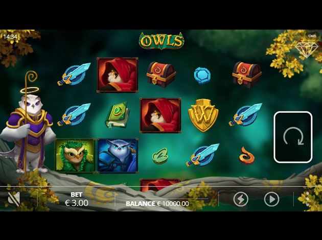 Owls mobile slot game screenshot image