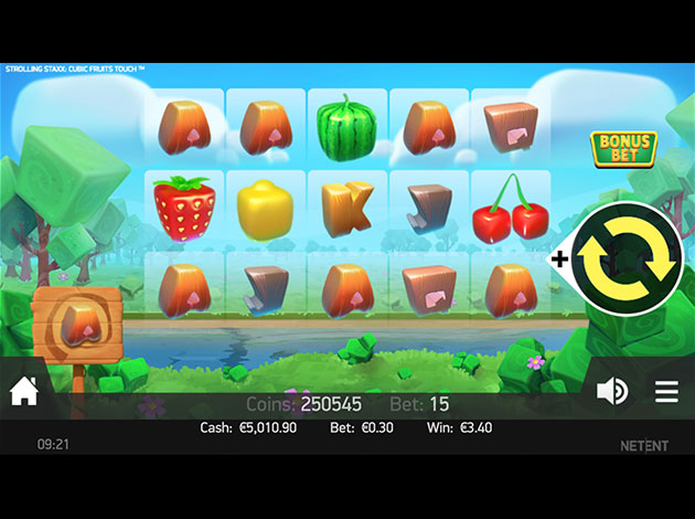 ตัวอย่างเกมสล็อต Strolling Staxx: Cubic Fruits